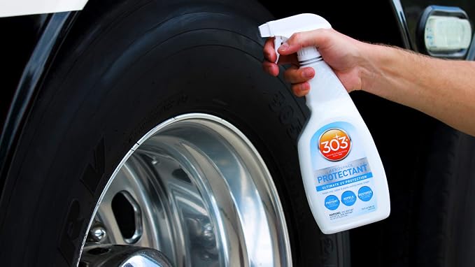 303 Aerospace Protectant for Vinyl, Plastic & Rubber, 32 oz | Provides UV protection while helping prevent fading, cracking, and discoloration.
