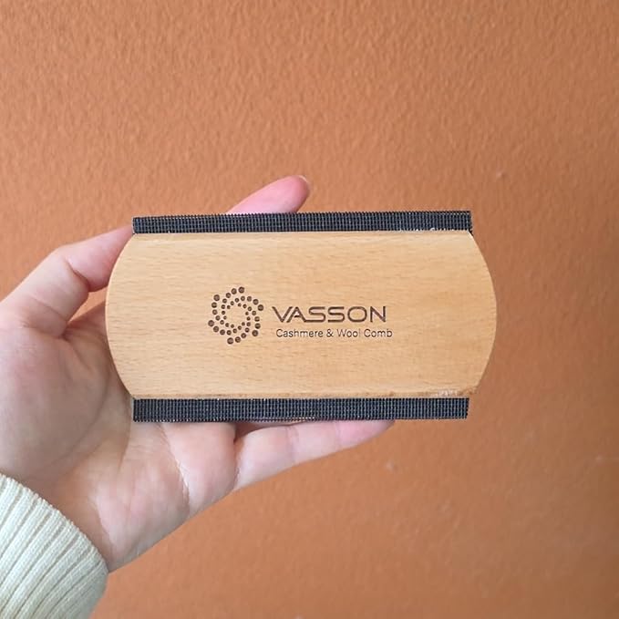VASSON Large Cashmere Comb, Thick Wood Sweater Comb to Remove Pilling | Ergonomic thick beechwood grip and 20% larger comb for effortless de-pilling
