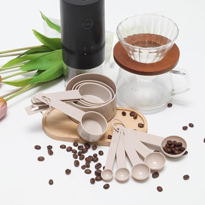 10 Pcs Measuring Cups and Spoons Set, Khaki Stackable Cups and Spoons PP Material Cooking and Baking Kitchen Measure Tools