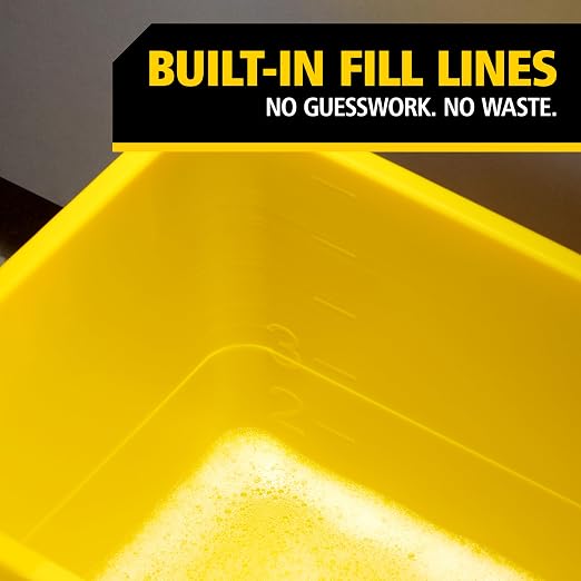 Rubbermaid Commercial Products Glass Cleaning Bucket with Lid, Mop Bucket