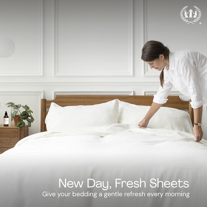 Muse Apothecary Pillow Ritual - Aromatic, Calming and Relaxing Pillow Mist, Linen and Fabric Spray - Infused with Natural Aromatherapy Essential Oils - 4 oz, Bergamot + French Lavender + Sandalwood