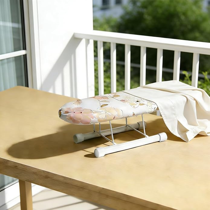 10.2-inch mini ironing board, portable and foldable small ironing board, with a cover, suitable for ironing collars, cuffs, shoulders, and corners