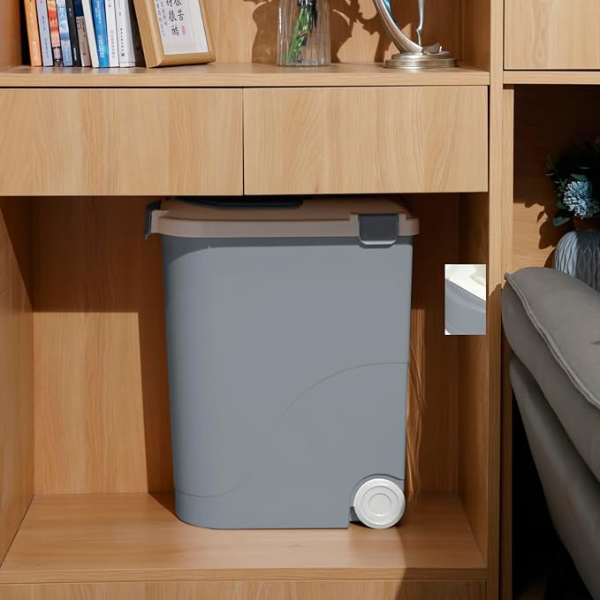 Ashfield & Harkness: Airtight Pet Food Storage Container - 30lbs/36 Qt, Grey - Lightweight Bin, Measuring Scoop, Snap Latch, Dogs-Cats-Animal Supplies