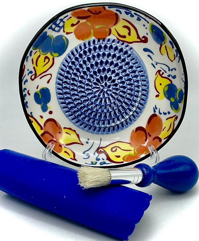 BonCera, All-in-one Premium Ceramic Garlic Grater Plate 4-Piece Set - Artisan Flower Blue Center Design - For Garlic, Ginger, Chocolate, and more! - Comes with 5" Plate, Peeler, Brush, and Stand
