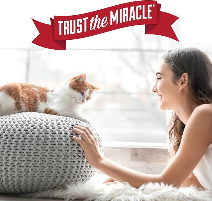 Nature's Miracle Cat Stain and Odor Remover With New Odor Control Formula 32 Ounce Spray | Tough on Cat Urine, Feces, Vomit, Drool and Other Organic Stains and Odors, For Multiple Surfaces, Fresh Scent