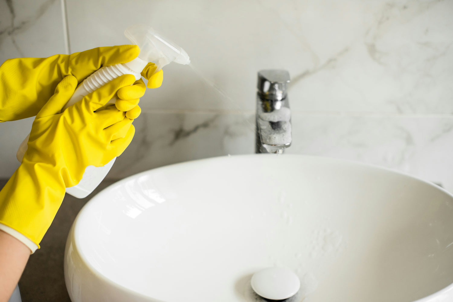 Bathroom Cleaning Tools