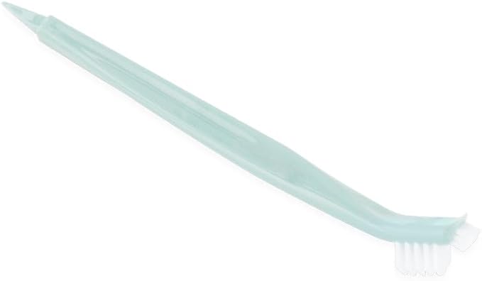 Nordic Ware Ultimate Bundt Cleaning Tool