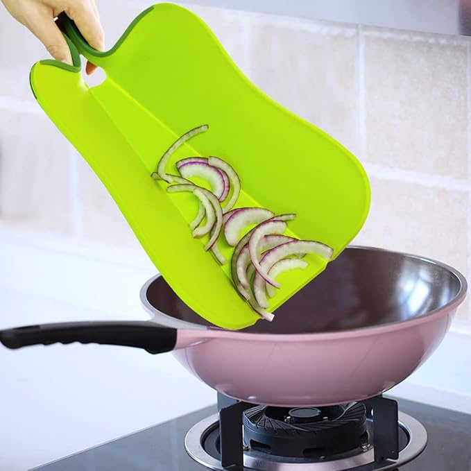 Folding Cutting Board Plastic Mat Ultra-Light Flexible Foldable Chopping Board Non-Slip Slate for Kitchen,Vegetable and Fruit Chopping Cutting and Rinsing