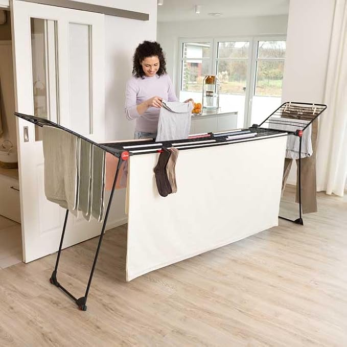 Vileda Infinity Flex Ultimate Black Edition Folding Clothes Airer | Telescopic frame 117-205 cm, XXL drying bars, aluminium and steel, pre-assembled, TÜV tested, comfort pack