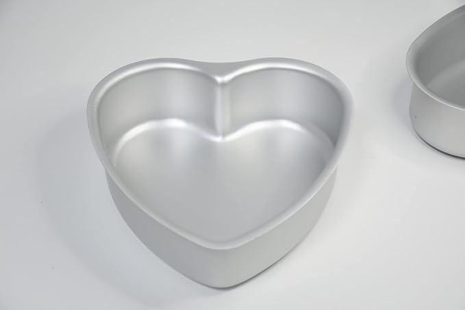 set of 3 Heart-shaped cake pan,6 inch heart-shaped cake tin, aluminum, for weddings, parties, family and other occasions cake (6 x 2 Inch,Set of 3)