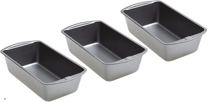 GoodCook Nonstick Loaf Pan Heavy-Duty Steel Bakeware with Easy-Clean Non-Stick Coating, Oven & Dishwasher Safe Pan, 9 x 5-Inch, Gray (Pack of 3)