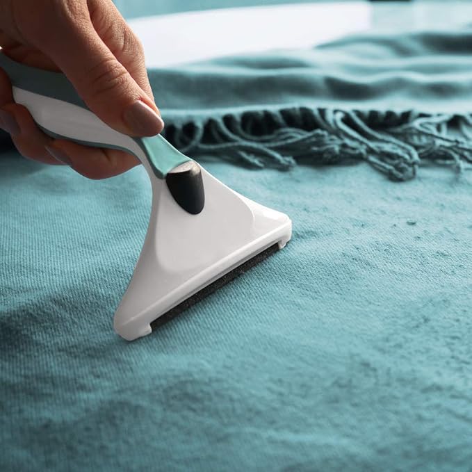 Fabric Shaver & Lint Remover |Battery-Free 4-in-1 Depiller with 3 Fabric-Safe Edges for Clothes & Upholstery (Turquoise)