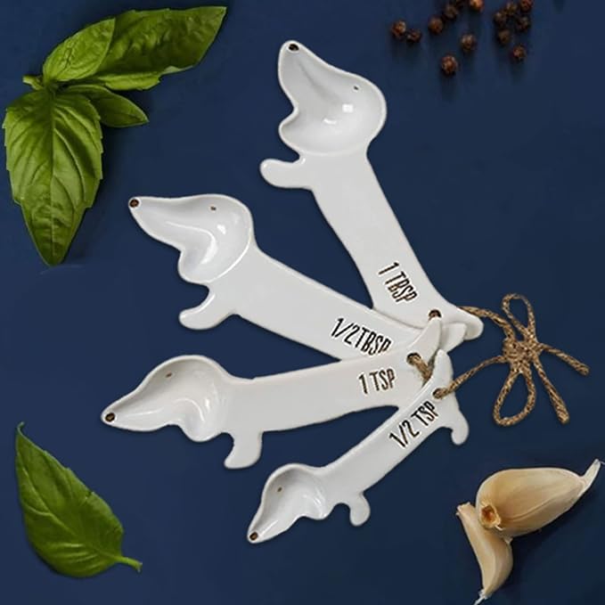 VOTUM Dachshund Measuring Spoons, Ceramic, Set of 4, Dog Lover Gifts | Weiner or Wiener Dog Themed Kitchen Baking Tools, White Ceramic, Gift for Dachshund Lovers