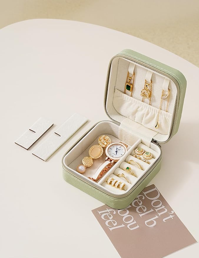 MFXIP Travel Jewelry Case Small Jewelry Box Jewelry Organizer Storage Case Portable PU Leather Mini Jewelry Travel Case for Girls Womens Earring, Necklace, Rings,Bracelets
