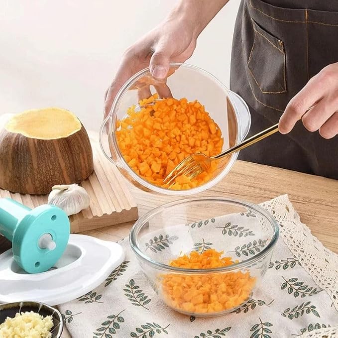 Manual Vegetable Cutter Chopper, Food Processor 1.5L Bowl Effortless Meat Mincer Fruits and Herbs Chopper Garlic Onion Hand Press Manual Food Chopper (Mint Green)