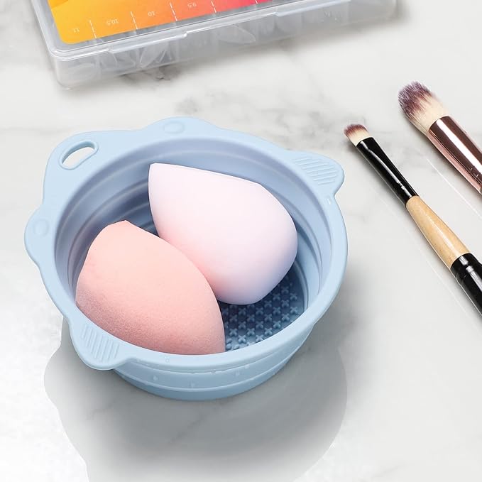 Foldable Silicone Makeup Brush Cleaner Bowl | Portable Cleaning Tool For Brushes, Powder Puffs, Sponges (Blue)