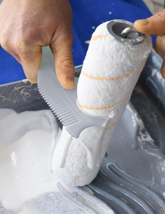 ROLLINGDOG Paint Brush/Roller Cleaner Tool | Durable Plastic Paint Brush Comb With Lightweight Reinforced Handle,Wash And Reuse
