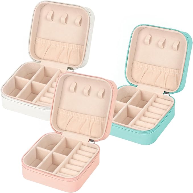 MFXIP Travel Jewelry Case Small Jewelry Box Jewelry Organizer Storage Case Portable PU Leather Mini Jewelry Travel Case for Girls Womens Earring, Necklace, Rings,Bracelets