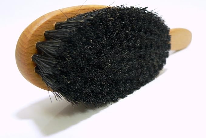 Clothes Brush – Boar Bristle Garment Brush for Suits, Jackets & Wool – Removes Lint, Dust & Pet Hair – Wooden Handle – Made in Germany