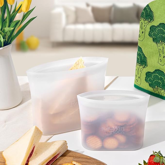 Winrock Reusable 100% Silicone Food Storage Bags, Sandwich Snack Bags New Generation Stand Up Zip Container for Soup and Leftovers, Plastice & BPA Free, Microwave Oven Safe 3 Pack (51oz, 34oz, 17oz)