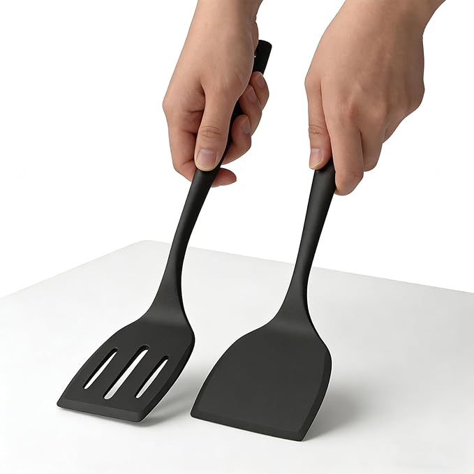 Silicone Spatula Turner, 600°F Heat Resistant Spatulas for Cooking, BPA Free, Flexible Rubber Kitchen Utensils Set Flipper for Eggs, Pancakes, Fish, Burgers, Dishwasher Safe (5 Pack, Black)