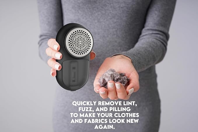 Rechargeable Fabric Shaver, Lemontec Battery-Operated Lint Remover & Sweater Defuzzer for Clothes and Furniture – Eliminates Pills, Fuzz, and Lints (Black)