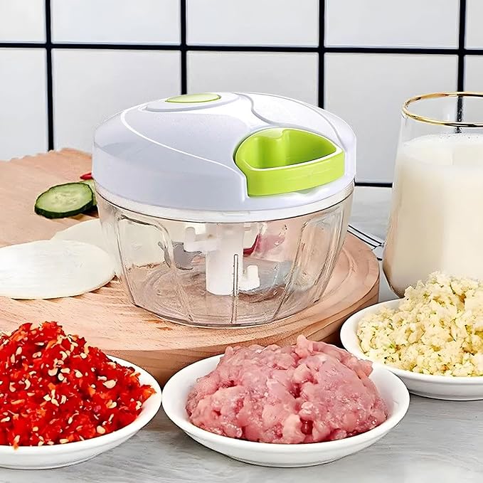 Manual Garlic Chopper Mincer,Food Processor Vegetable Chopper, Portable Hand Pull String Garlic Mincer Onion Cutter for Veggies, Fruits, Nuts, Herbs (white)