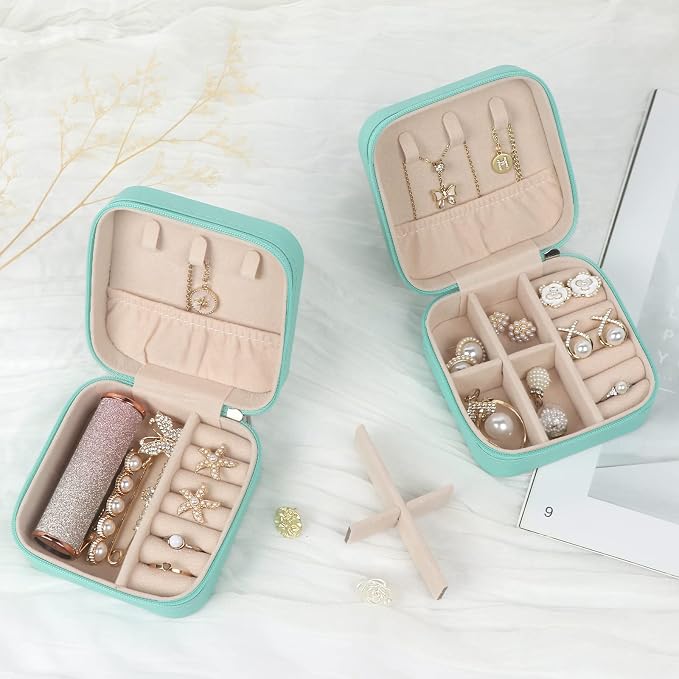 MFXIP Travel Jewelry Case Small Jewelry Box Jewelry Organizer Storage Case Portable PU Leather Mini Jewelry Travel Case for Girls Womens Earring, Necklace, Rings,Bracelets
