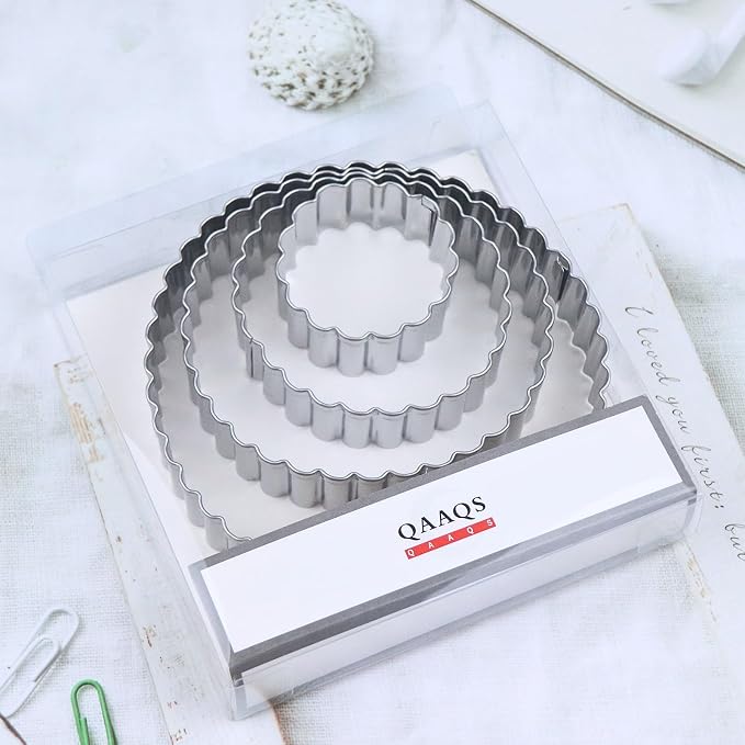 Fluted Round Cookie Cutter Set - 5 Inch, 4 Inch, 3 Inch, 2 Inch - Large Donut Cutter Ring Scalloped Edge Wavy Circle Cookie Cutters Shapes Clay Molds - Stainless Steel