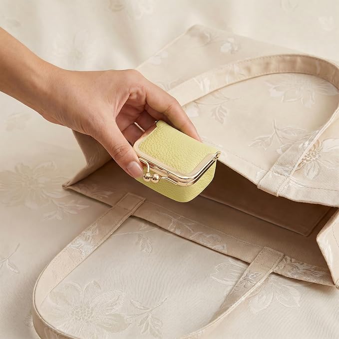 Genuine Leather Mini Jewelry Box Portable Vintage-Inspired Leather Small Coin Purse Jewelry Organizer Case Mini Travel Ring Box with Kiss Lock for Women Earring Ring Necklace