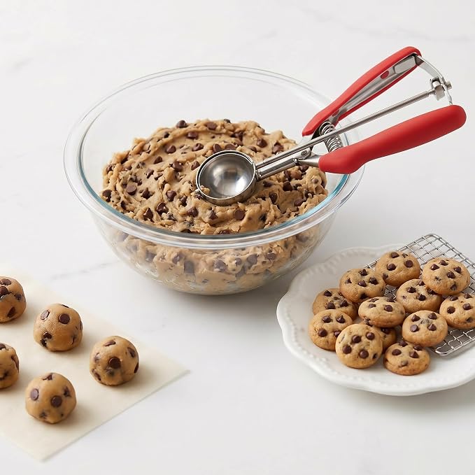 Cookie Scoop, Ice Cream Scoop, 1Tbsp/15 ml/0.5oz Cookie Scoops for Baking, 18/8 Stainless Steel Cookie Scooper for Baking, Cookie Dough Scoop with Non-slip Grip (Red)