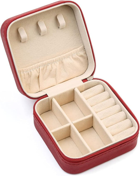 Mini Jewelry Travel Case, Small Travel Jewelry Organizer PU Leather, Portable Display Storage Box for Rings, Earrings, Necklaces (Red)