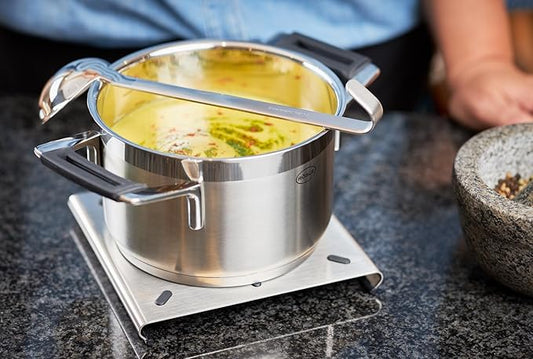 Rösle Stainless Steel Sauce Ladle, Flat Handle, 1.7-Ounce