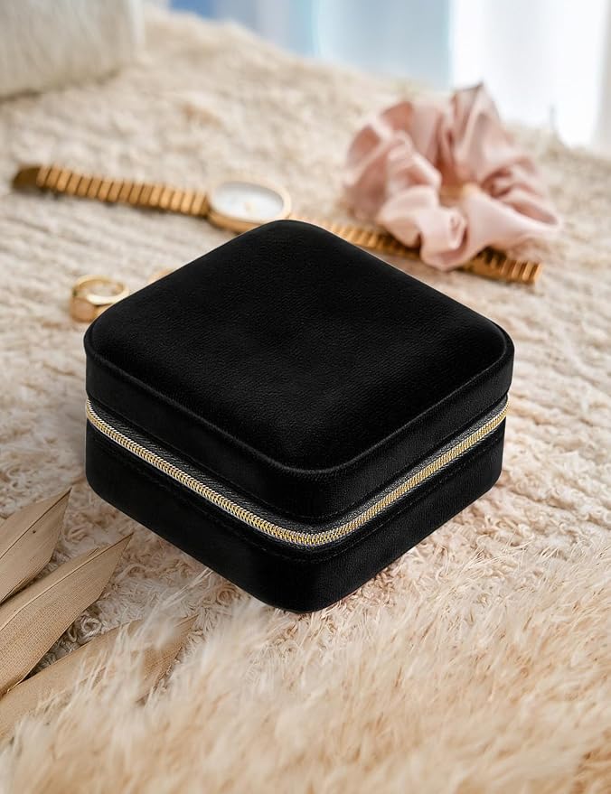 MFXIP Plush Velvet Travel Jewelry Case Small Jewelry Box Jewelry Organizer Storage Case Portable Jewelry Travel Case for Girls Womens Earring, Necklace, Rings,Bracelets with Mirror