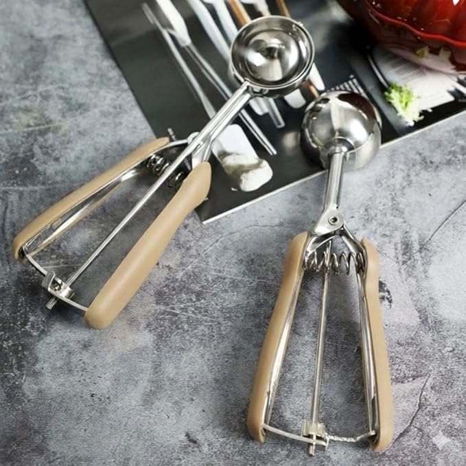 Ice Cream Scoop, 18/8 Stainless Steel Cookie Scoop, Cookie Scoops for Baking, 2.5Tbsp/42ml/1.4 oz Cookie Dough Scoop, Ice Cream Scooper with Trigger Release, Cookie Scooper for Baking(#24 Brown)