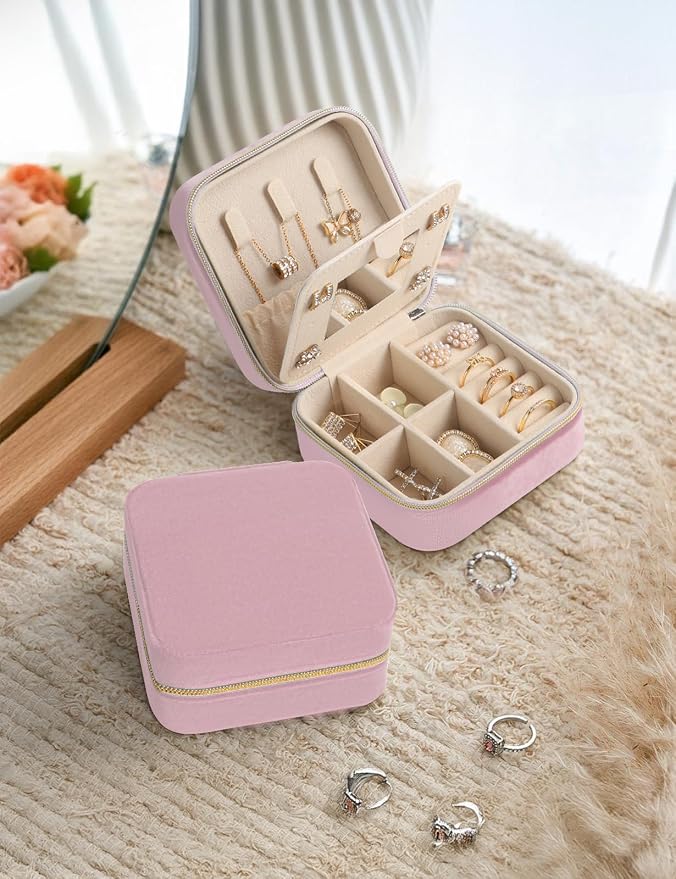 MFXIP Plush Velvet Travel Jewelry Case Small Jewelry Box Jewelry Organizer Storage Case Portable Jewelry Travel Case for Girls Womens Earring, Necklace, Rings,Bracelets with Mirror