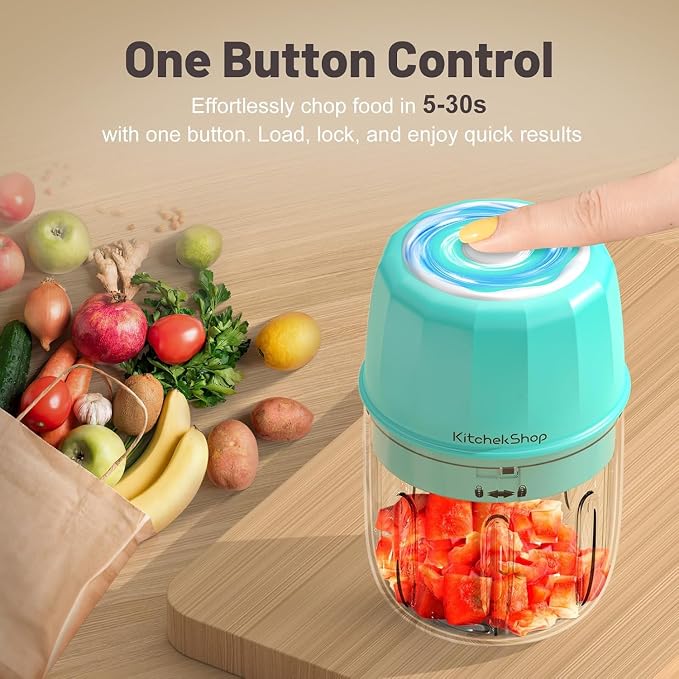 Electric Garlic Chopper, 300ML Portable Cordless Mini Food Processor, Rechargeable Vegetable Chopper Blender for Nuts Chili Onion Minced Meat and Spices (Green)