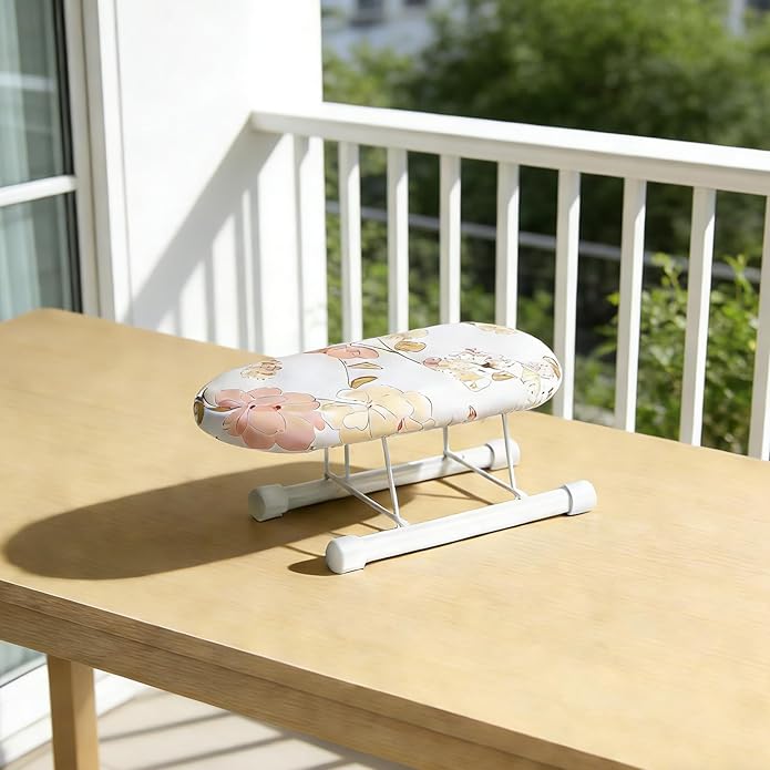 10.2-inch mini ironing board, portable and foldable small ironing board, with a cover, suitable for ironing collars, cuffs, shoulders, and corners