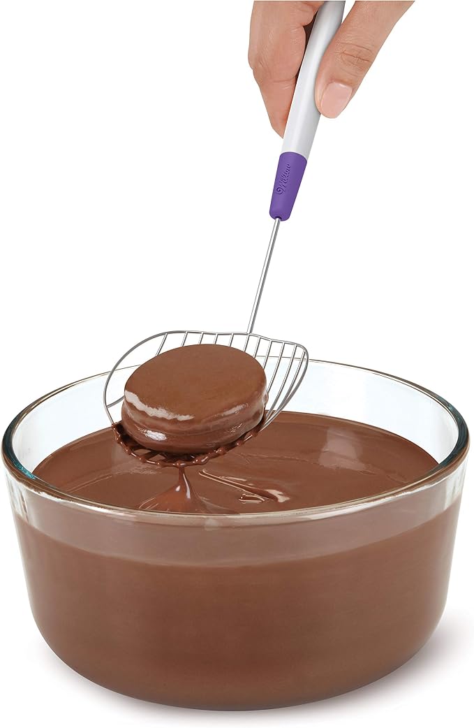 Wilton Candy Melts Chocolate Dipping Scoop, Candy Making, Stainless Steel Dipping Scoop With Angled Handle, Melting Chocolate Candy Melts (Multicolor)