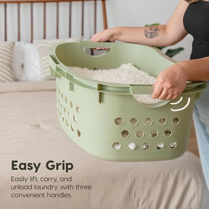 IRIS USA Plastic Laundry Basket 1.5 Bushel (50L), Built-In Handles, Green | Clothes Hamper with Ventilation Holes, Reinforced Rim, Hip Hold Design, Large capacity