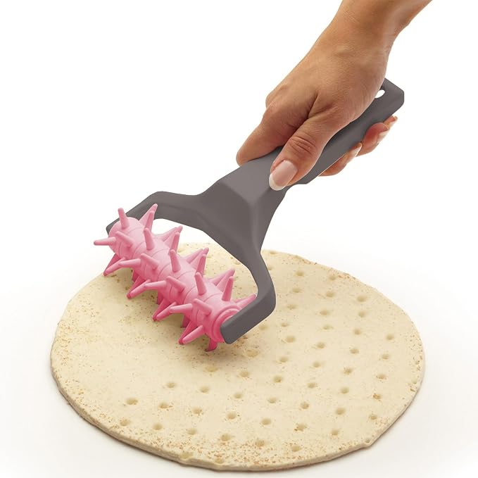 Dough Docker Roller, Dough Roller for Home and Kitchen Use, Pizza Pin Hole Maker Pastry Pizza Docking Tool for Pizza, Cookies, Pies, Pastries, Bread, and Crusts