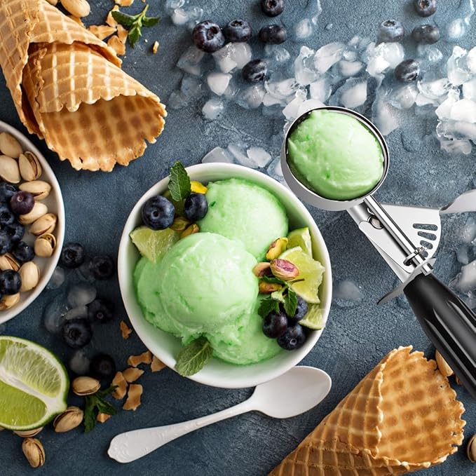 TOPKITCHEN Commercial-Grade Ice Cream Scoop 1 oz, 18/8 Stainless Steel Cookie Scoop with Plastic Handle, Portion Control Disher Scoop for Bakeries,Restaurants & Dessert Shops, #30, Black