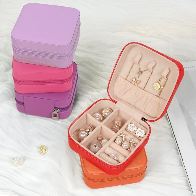 MFXIP Travel Jewelry Case Small Jewelry Box Jewelry Organizer Storage Case Portable PU Leather Mini Jewelry Travel Case for Girls Womens Earring, Necklace, Rings,Bracelets