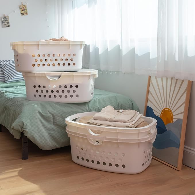 IRIS USA Laundry Basket, 51L Plastic Hip Hold Hamper, 4 Pack, 1.5 Bushel | Comfortable hip-hold handles and ventilated design make transporting clothes, towels, and linens easier.