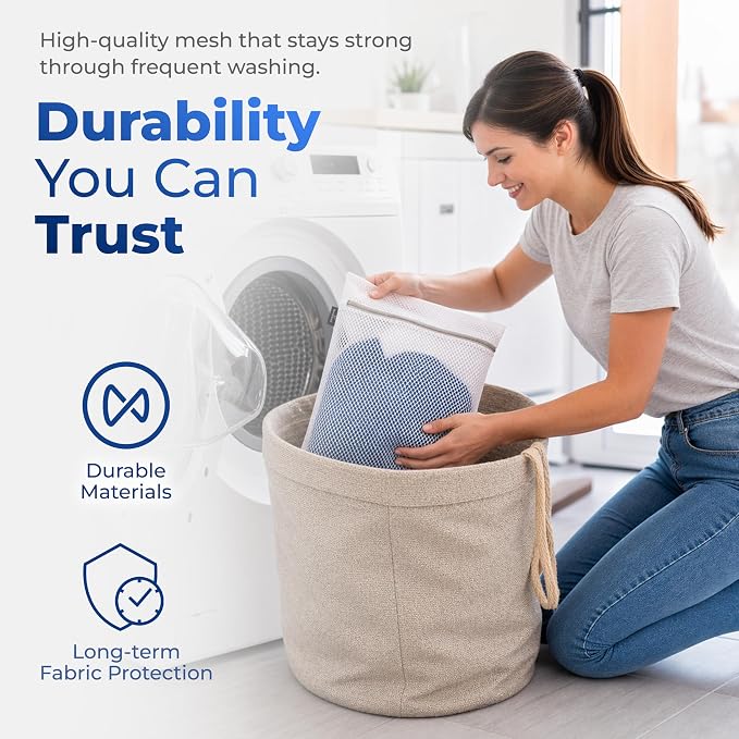Handy Laundry Zippered Mesh Bags 4-Pack 12"x16", Honeycomb for Delicates | 4-Pack Zippered Honeycomb Mesh Bags 12x16, Machine Washable, for Lingerie Socks Underwear Delicates Wash
