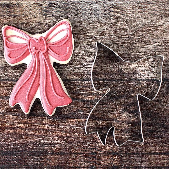 Ann Clark Ribbon Bow Cookie Cutter, 4" Made in USA