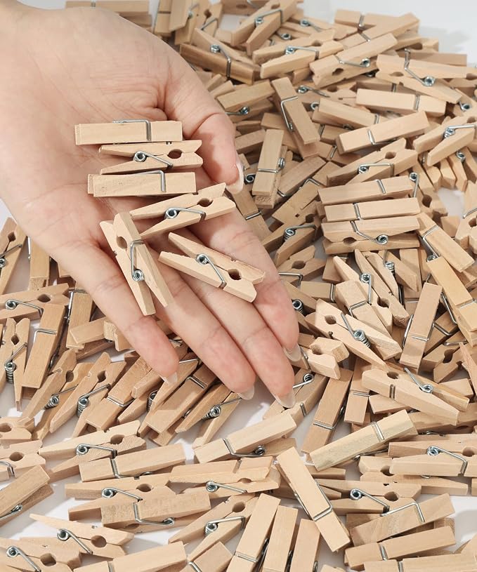Mr. Pen- Mini Wooden Clothes Pins for Photo, 1.4 Inch, 200 Pack | Small Craft Clips for Card Making, Hanging Pictures, Party Favors, DIY Art Projects, Miniature Decorations, Durable Spring