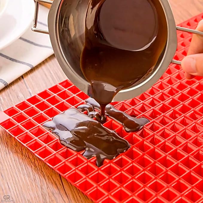 Red Silicone Baking Mat - 16x11.42" Non Stick Baking Mat With Fat Filtering Red Pyramid Design, Suitable for Oven & Microwave - Flexible & Easy-to-Clean Silicone Cooking Mats for Roasting, BBQ, Bacon