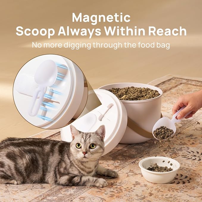 smartoo Vacuum Cat Dog Food Storage Container 5 lb/5.3 Qt, Airtight Dry Dog & Cat Food Bin with One-Button Vacuum Sealing, Magnetic Scoop Incl., BPA-Free, Durable Storage with Rechargeable Battery