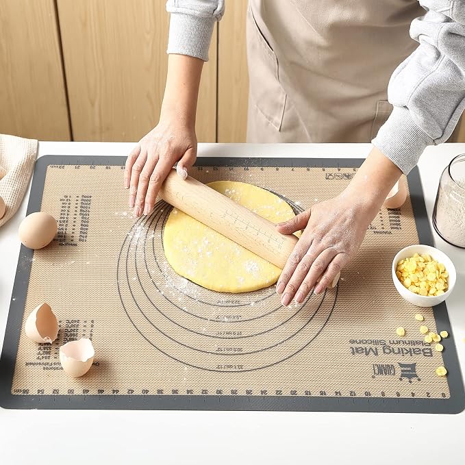 GUANCI Silicone Baking Mat Set of 6, Includes 25"x17.5" Large, 2 Medium 16.5"x11.6", 2 Small 11.75"x8.25", 9" Round, All Mats 0.70mm Thick, Non-Stick Reusable Baking Mats for Pizza, Cookie, Bread